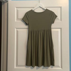 Wild Fable high waist flowy olive green dress with pockets!!! (Target)
